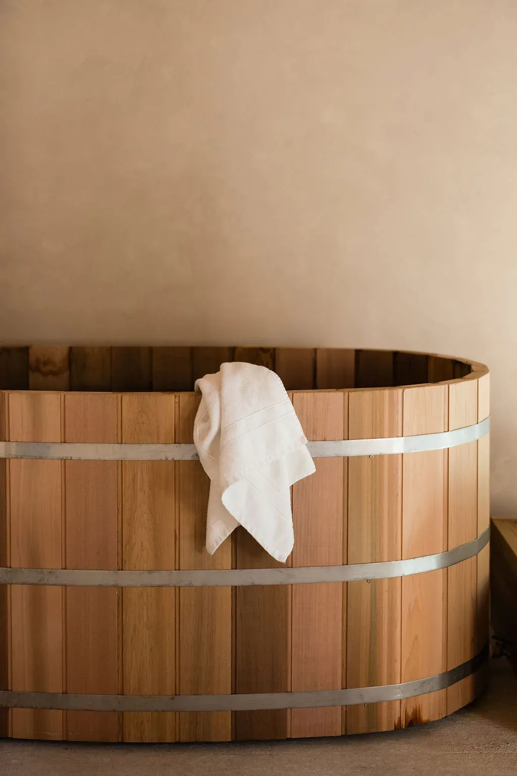 Portrait view of the Serana cold plunge tub